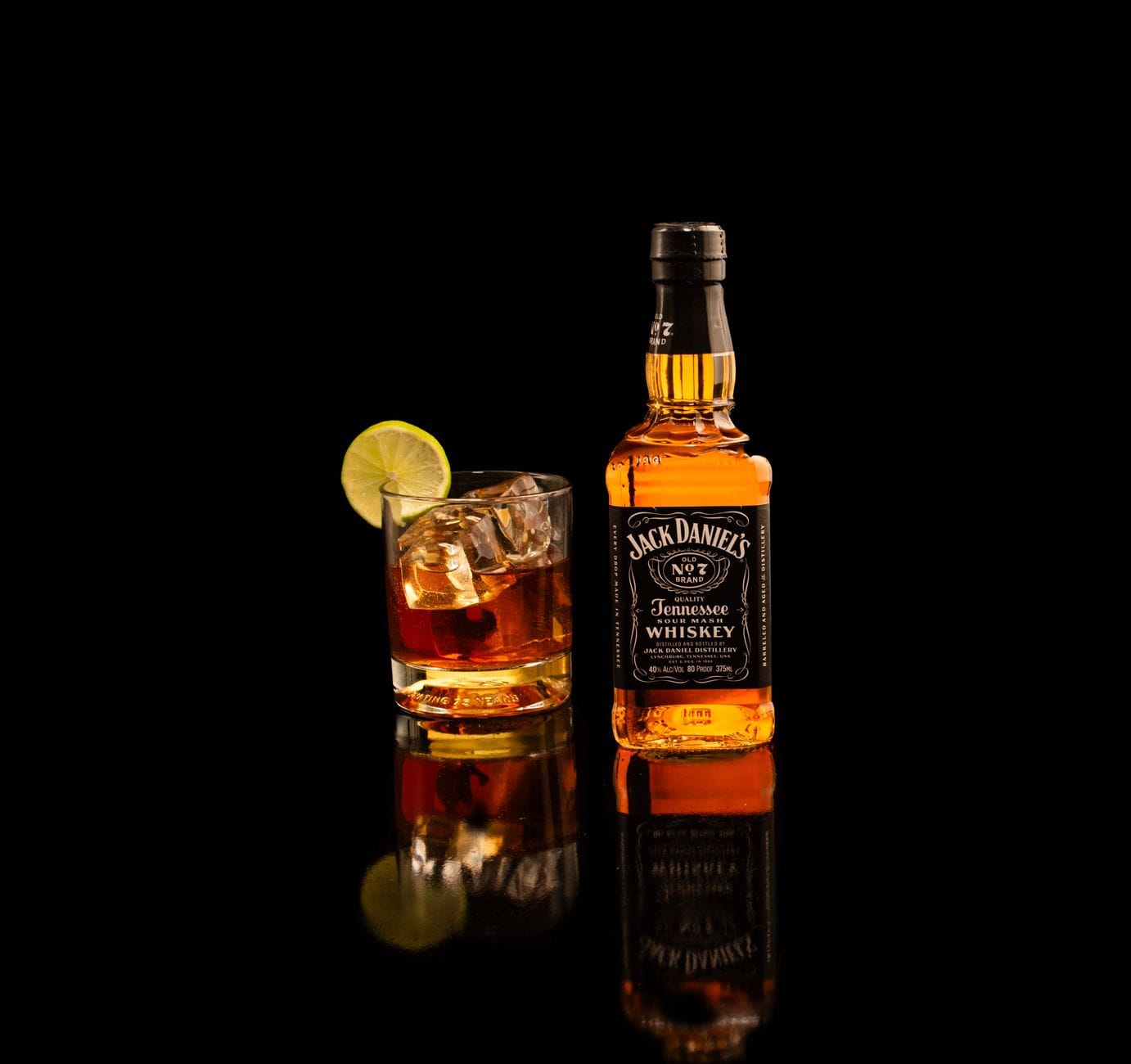 Columbia Creek Tennessee Whiskey Reviewed: 6 Years of Charcoal-Filtered Corn Spirit