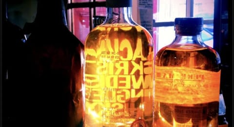 Japanese Whisky Jumps 44% in Global Duty-Free Sales as Cognac Slumps