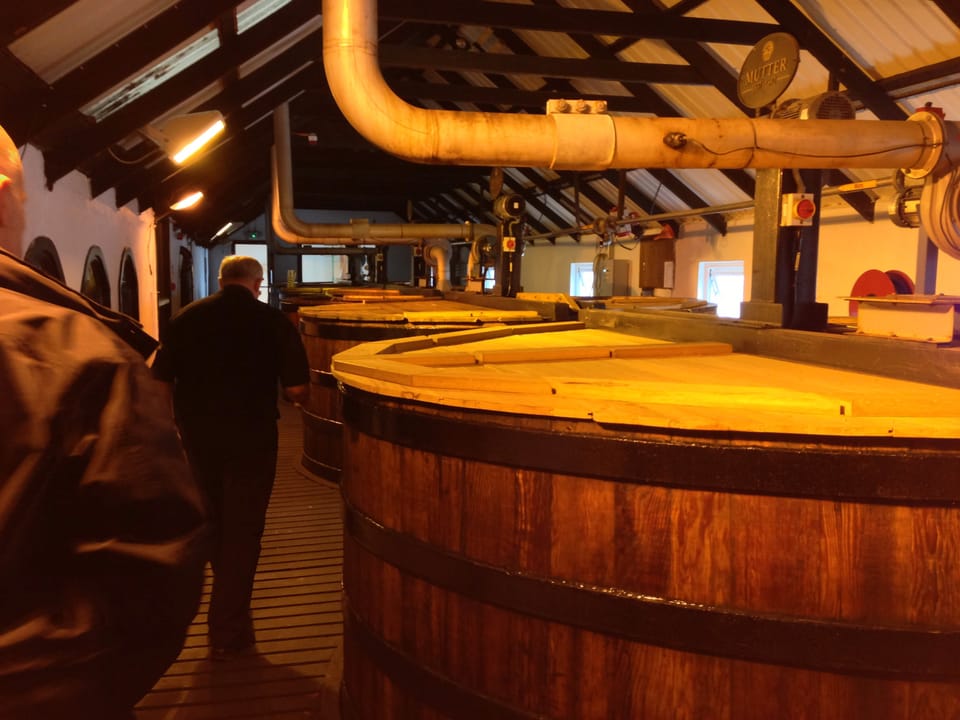 Bowmore Fèis Ìle 2026: a festival cask, not the core 9-year-old