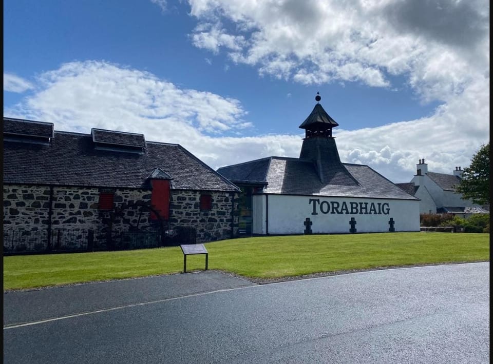 Mossburn Distillers Completes New Jedburgh Warehouse to Consolidate Whisky Maturation